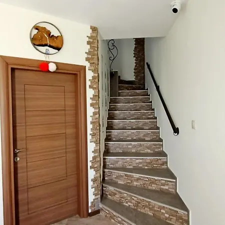 Trakata K Apartment